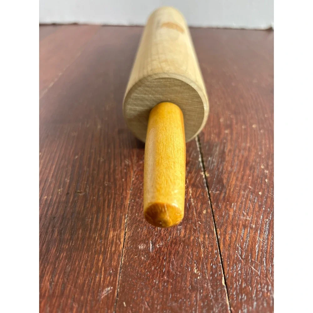 Vintage Wooden Rolling Pin 17.5 Inch Natural Wood Kitchen Baking Tool Classic